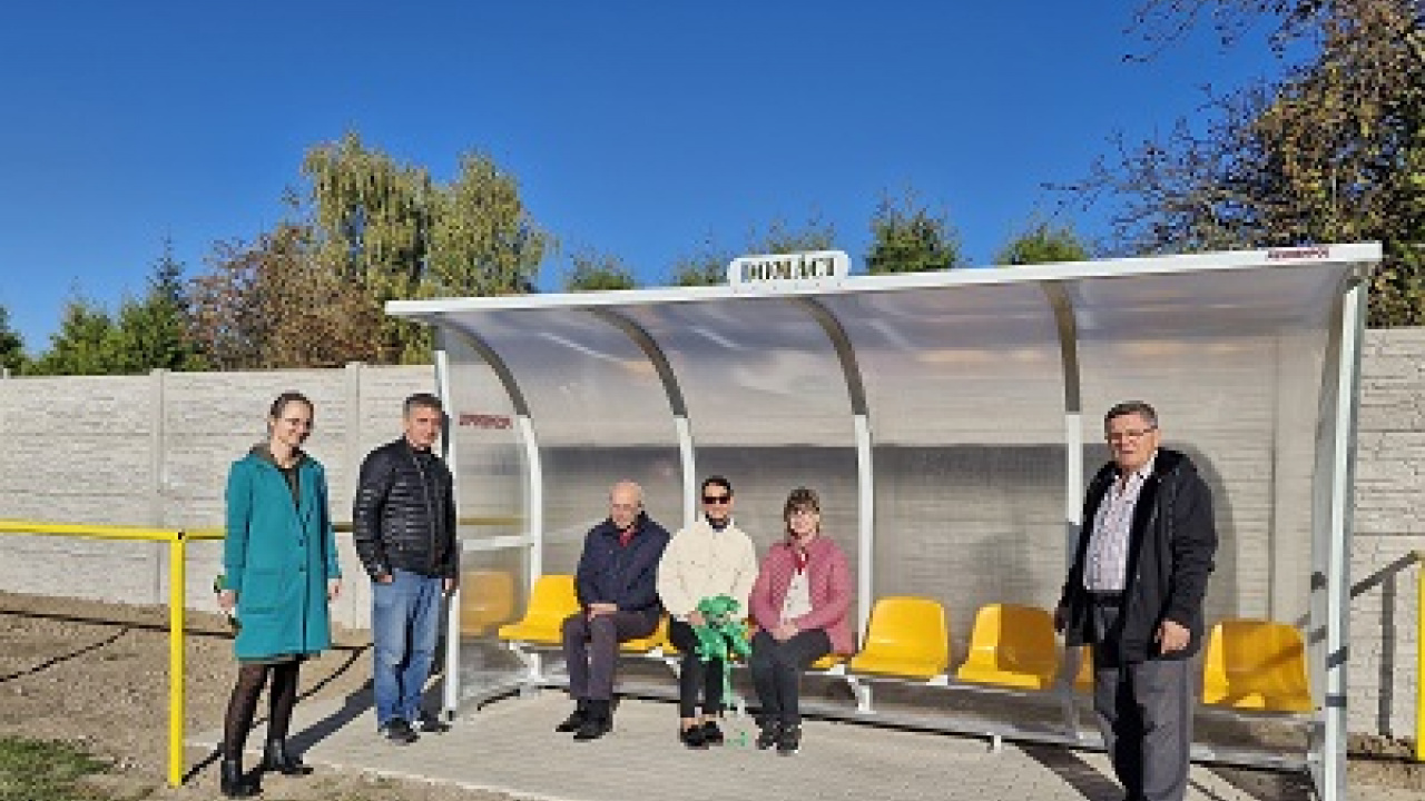 Otvorenie zrekonštruovaného futbalového ihriska v obci Čaklov dňa 24.októbra 2024 Otvorenie zrekonštruovaného futbalového ihriska v obci Čaklov dňa 24.októbra 2024